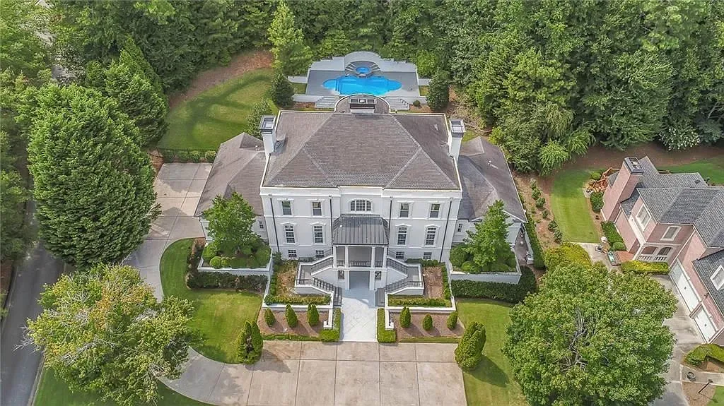 The Atlanta home that was subject to blocking